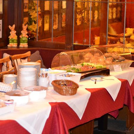 Gasthaus Loewen フライブルク エクステリア 写真